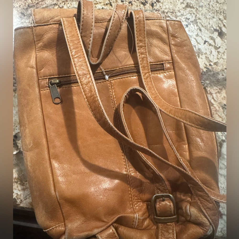Durable Tan Leather COLUMBIA RIDGE Backpack